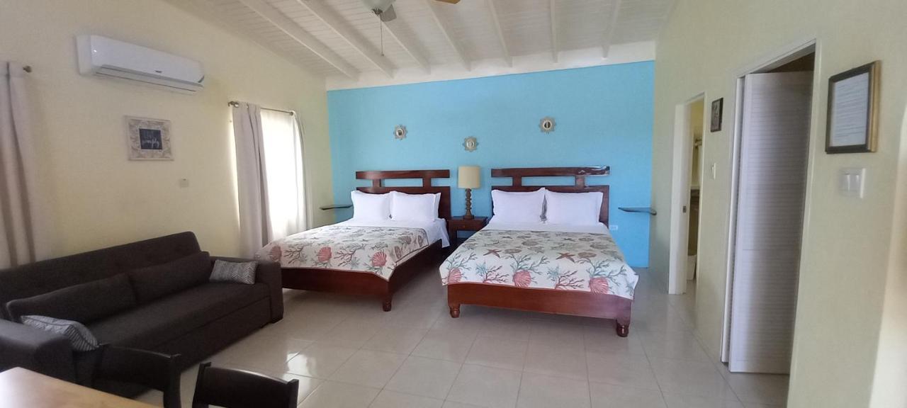 Deluxe Family Suite
